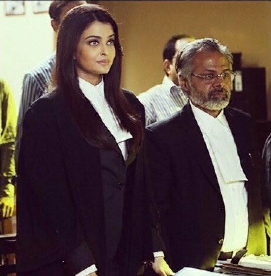 Aishwarya Rai Bachchan plays lawyer Anuradha Verma in Jazbaa