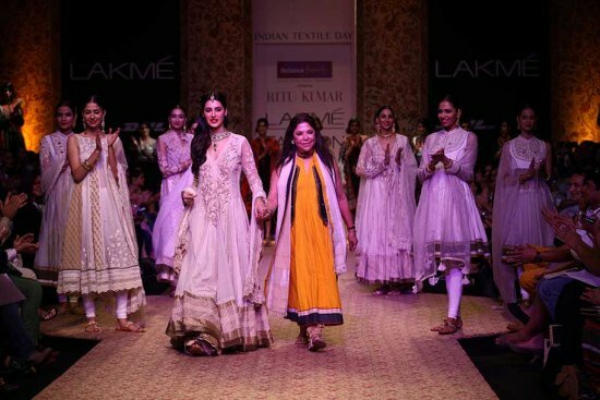 Nargis Fakhri at Lakme Fashion Week (LFW) 2013